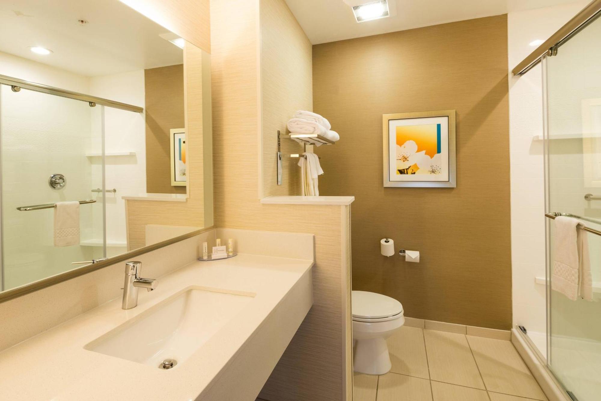 Fairfield Inn & Suites By Marriott Detroit Chesterfield Екстериор снимка