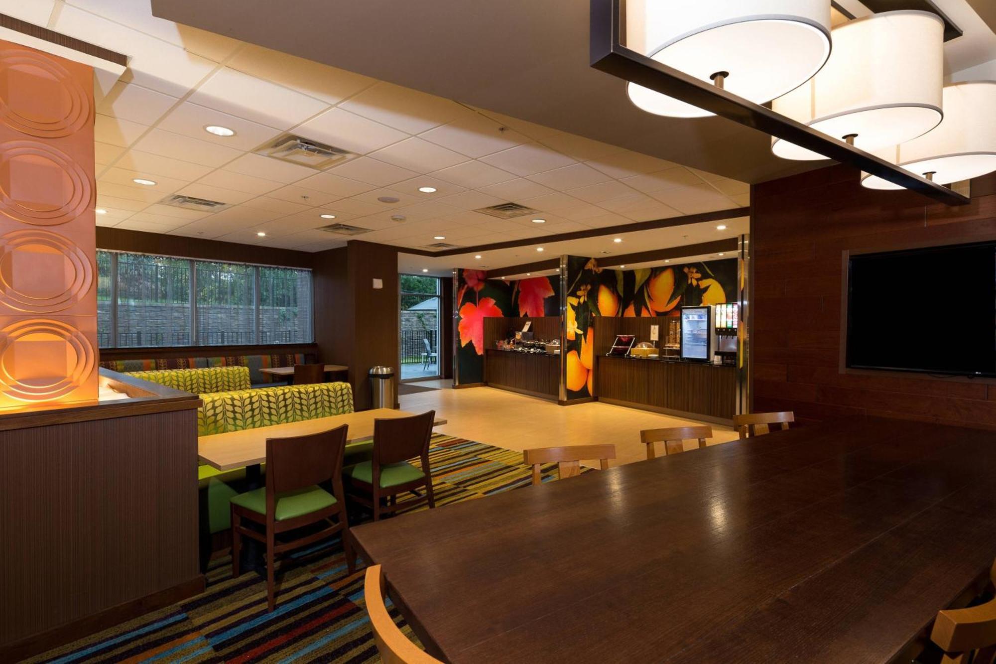 Fairfield Inn & Suites By Marriott Detroit Chesterfield Екстериор снимка